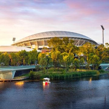 elle escapes adelaide australia