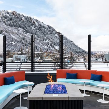 elle escapes aspen travel guide