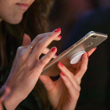 Gadget, Hand, Technology, Finger, Electronic device, Nail, Smartphone, Mobile phone, Performance, Portable communications device, Gadget, Hand, Technology, Finger, Electronic device, Nail, Smartphone, Mobile phone, Performance, Portable communications device,