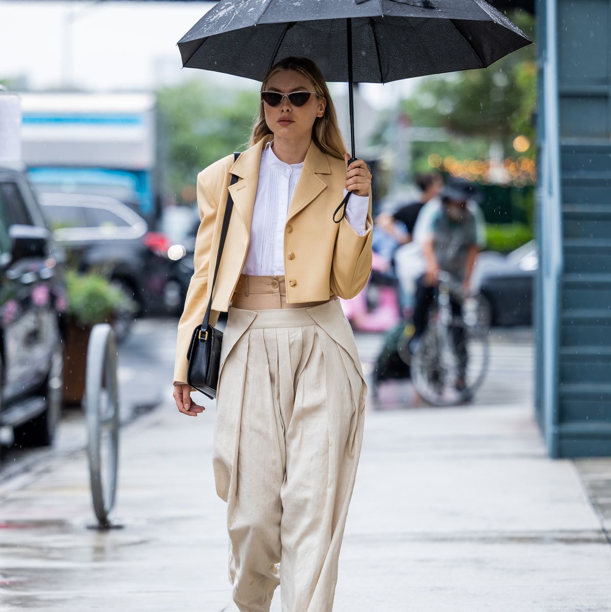 looks de primavera con lluvia